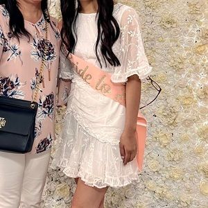 White flows mini dress